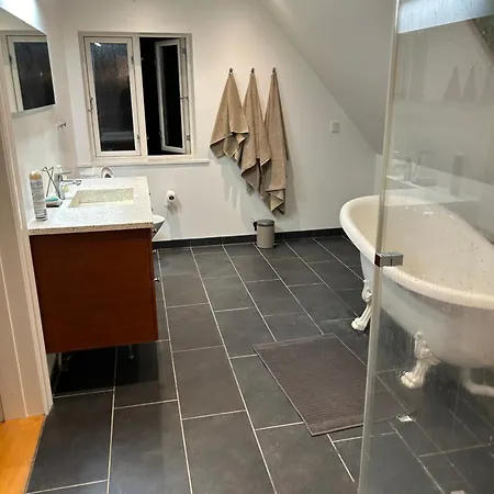 Lägenhet Pine Haven